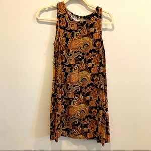 S Forever21 Paisley Sleeveless Tunic